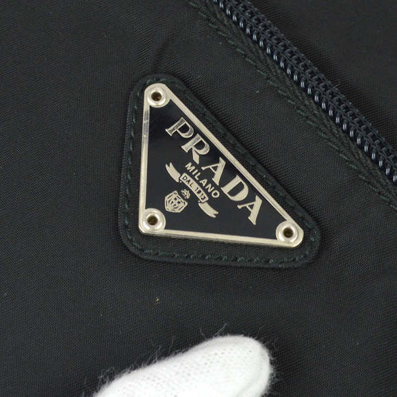 PRADA Black Nylon Crossbody Shoulder Bag 120068 - Picture 5 of 10